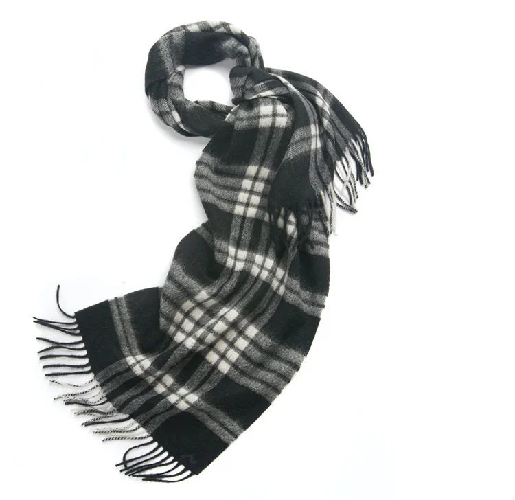 UGG Scarves Black & White Tartan