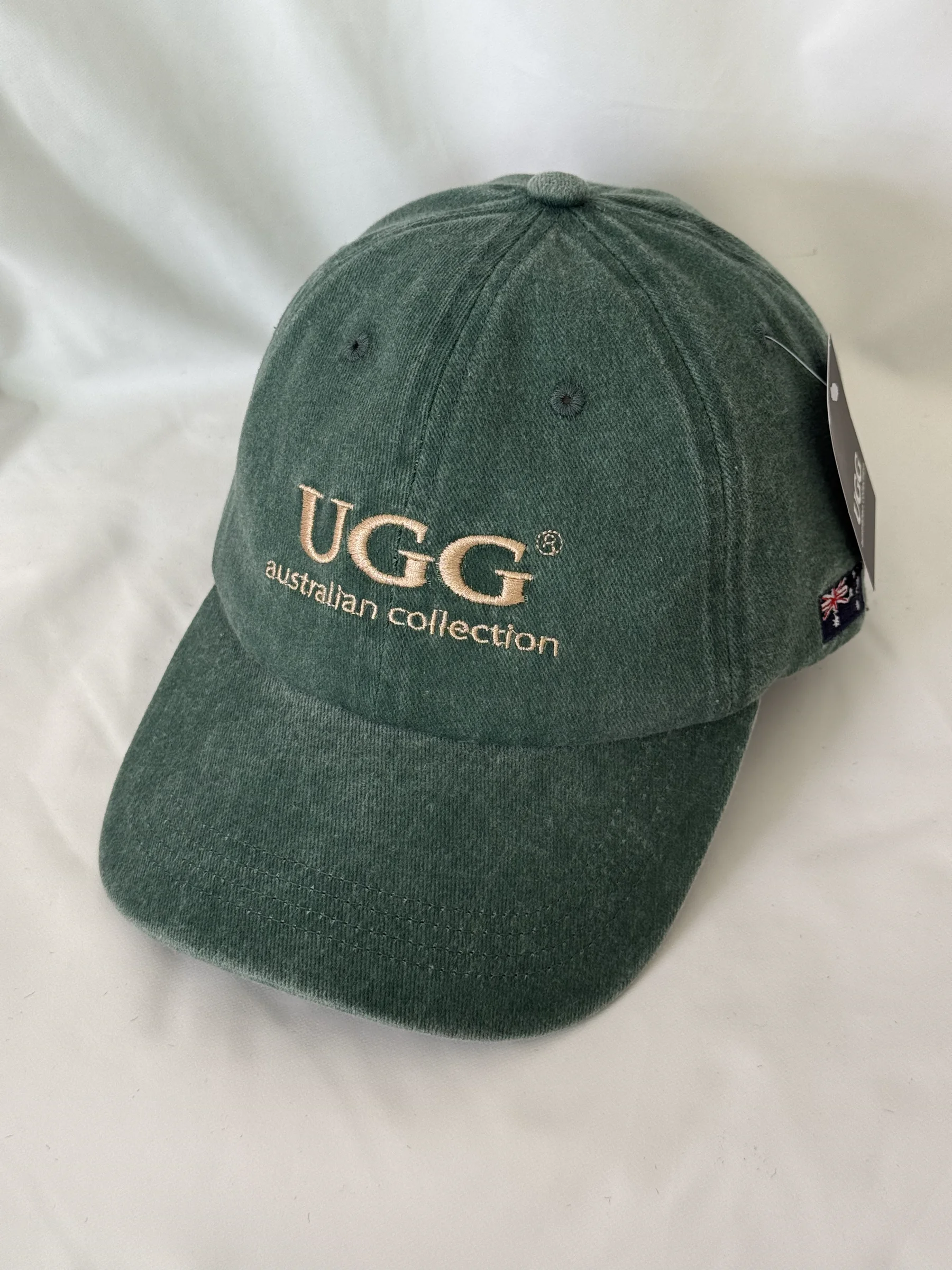 UGG Australian Collection Embroidered Cap product detail 6 image