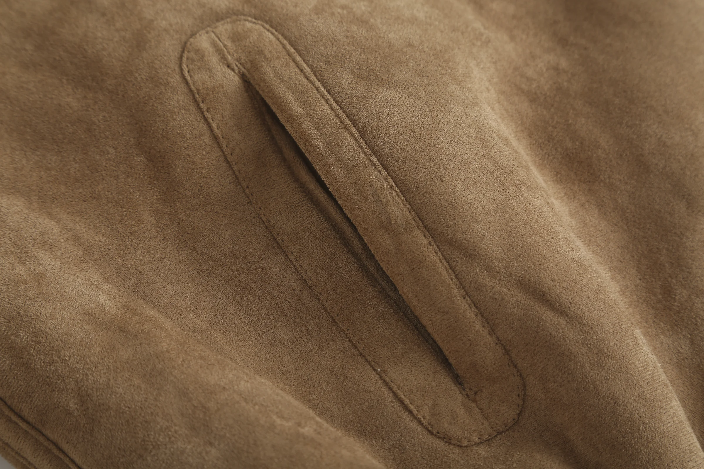 Maverick Women's UGG Shearling Jacket product detail 7 image